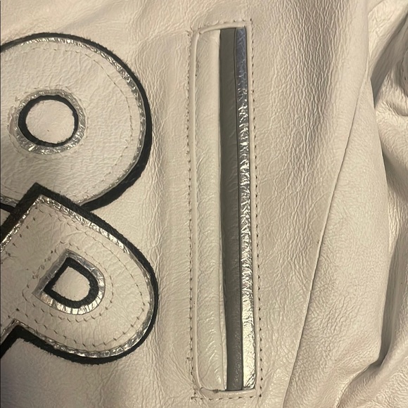 Betty Boop White and Black Bomber Jacket with Graphic Design - Picture 6 of 7